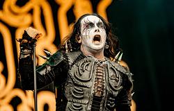 Hat korábbi Cradle of Filth-tag pert indított Dani Filth ellen Arizona államban