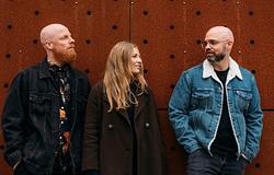 Tinlicker trance-hangulatú új kislemezzel jelentkezett