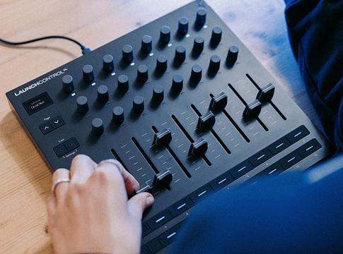 2025 legizgalmasabb stúdióeszközei, amelyek új lendületet adhatnak a zenédnek