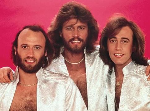 Limitált Bee Gees vinyl box érkezik „You Should Be Dancing” címmel