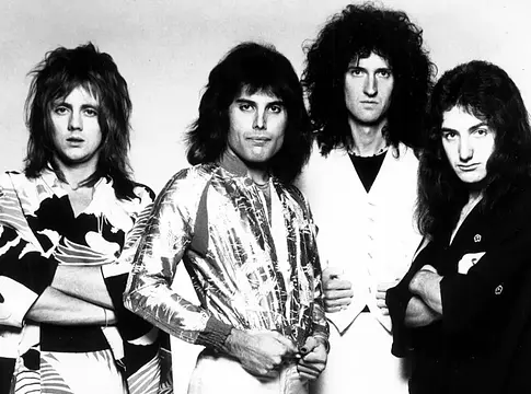 Brian May először mutatta be a Queen eddig kiadatlan dalát