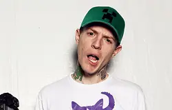 Imposter a színpadon: Deadmau5 fellépését egy rajongó zavarta meg a Veld Fesztiválon
