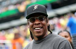 Jay-Z újabb koncerttel bővítette londoni és Los Angeles-i jubileumi turnéját