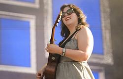 Lucy Dacus feltöltötte a Planting Tomatoes-t a streamingekre