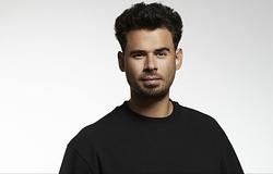 Afrojack Kapuchon néven 10 órás szettet rögzített a Francia Alpokból