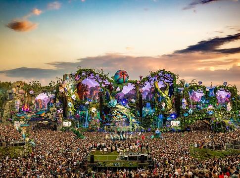 A Tomorrowland ismét a világ legjobb fesztiválja