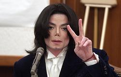 Új dátum: 2028-ra halasztották Michael Jackson állítólagos bántalmazási perét