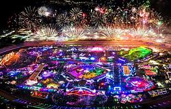 EDC Las Vegas 2026 témája: Kinetic Journey, érkezik a főszínpad sziluettje
