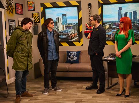 Orosz kémekké változtatta az Oasis tagjait az SNL UK