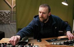 Kreuzbergi műhelyből a slágerlista élére: Kevin Tuffy új korszaka