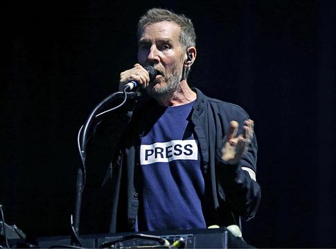 Massive Attack: 2026 nyarán európai turnéra indul a trip-hop legenda