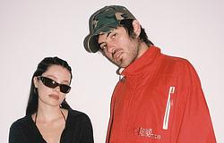 A Fcukers visszatért: megjelent az „I Like It Like That”, Kenny Beats producerelésében