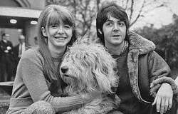 Jane Asher nem nézi meg a róla is szóló Beatles-filmeket