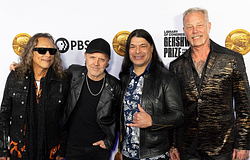 100 ezer dollárral segíti Venezuelát a Metallica alapítványa