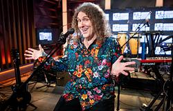 Broadwayra készül a Weird Al-musical, a Dare to Be Stupid