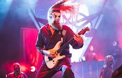 Jim Root üzent a Sid Wilson távozásáról szóló pletykák után