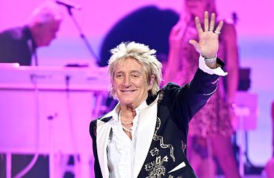 Budapestre is elhozza utolsó turnéját Rod Stewart