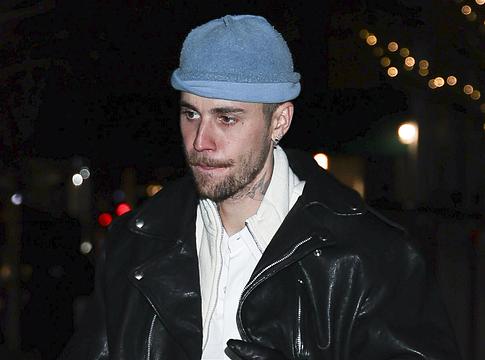 Justin Bieber a rajongóinak: Ne költsétek a pénzeteket a Drew House-ra