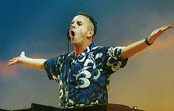 Fatboy Slim visszatér Brighton Beach-re három monumentális koncerttel 2026 nyarán