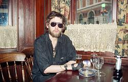 Shane MacGowan emlékére nyílik új ír pub New Yorkban
