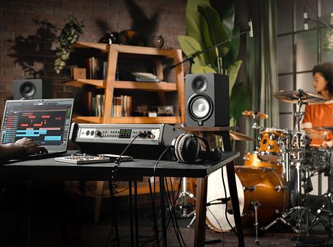 Universal Audio Volt 876 – új szintre emeli az otthoni stúdiók minőségét