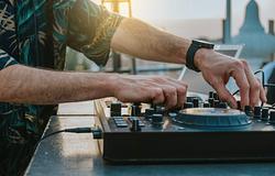 DJ Élet kezdőknek: Your Shot verseny az USA-ban