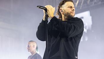 Mentőautót lopott és összetörte egy nő az Avenged Sevenfold–Good Charlotte koncertnél