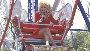 Tennessee Dolly Partont ünnepli: január 19. hivatalosan is Dolly Parton Nap
