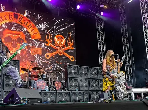 Az MNRK megvette a Black Label Society katalógusát