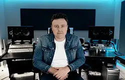 Cahill újragondolja a karácsonyt: house alapú parti himnusz érkezett