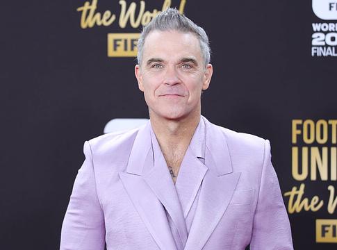 Robbie Williams őszintén az amerikai piacról és a BRITPOP érkezéséről