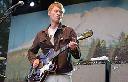 Elhunyt Greg Brown, a Cake alapító gitárosa