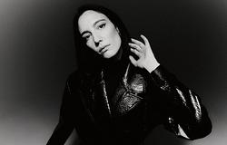 Amelie Lens új remixszel tarol: itt a Voices In My Head klubverziója