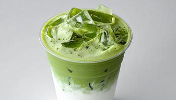 A matcha sötétebb oldala: hajhullást okozhat a zöld tea por túlzott fogyasztása