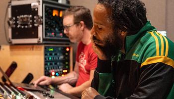 Ziggy Marley 432 Hz-re hangolta új lemezét – „nem térek vissza 440-re”