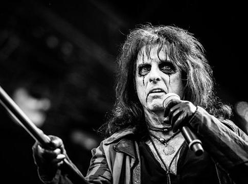 Alice Cooper és WhistlePig Whiskey: Alkoholmentes Koktél a Rock Szellemében