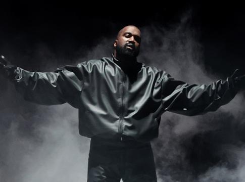 Az SNL UK kifigurázza a Kanye West–Wireless botrányt