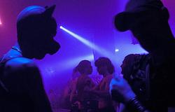 Queer kollektívák láthatóság nélkül: a Meta tömeges fióktörlései világszerte felháborodást váltanak ki