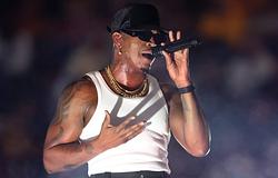 Ne-Yo négy nővel él poliamor kapcsolatban