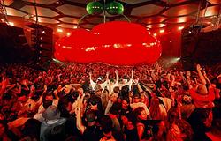 A Keinemusik először lép fel a sivatagban Dubajban