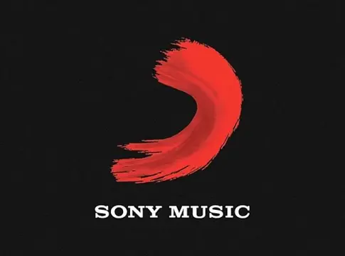 Chris Brown producere 1,25 millió dollárra perli a Sony Musicot