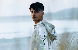 Awill – Away Into the Sky: érzelmi ív két tételben