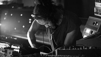 45 év techno: Steve Rachmad jubileumi albummal és világturnéval ünnepel