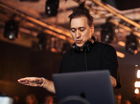 Paul van Dyk élő acid produkcióval indít turnét a Dreamstate SoCalon