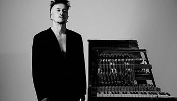 Dardust: zongora, elektronika és a kortárs zene új nyelve