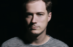 Dustin Zahn: amikor a techno David Lynchtől tanul