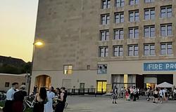 A berlini klubkollektívák ismét birtokba vehetik a Tempelhofer Feld történelmi tűzoltóházát