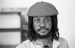 Elhunyt Sly Dunbar, a reggae ritmusainak megkerülhetetlen alakja