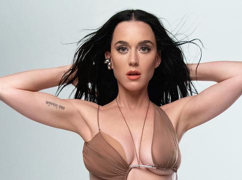 Katy Perry bírságot kapott védett területen forgatott videója miatt a Baleár-szigeteken