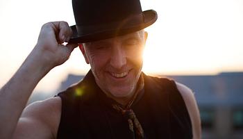 Lee Burridge háromórás napfelkelte-szettje a Burning Manről elérhetővé vált